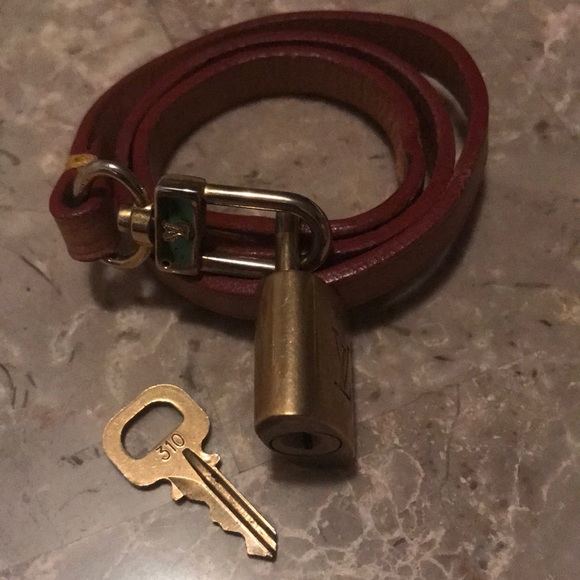 SOLD - Picture 3 of 6